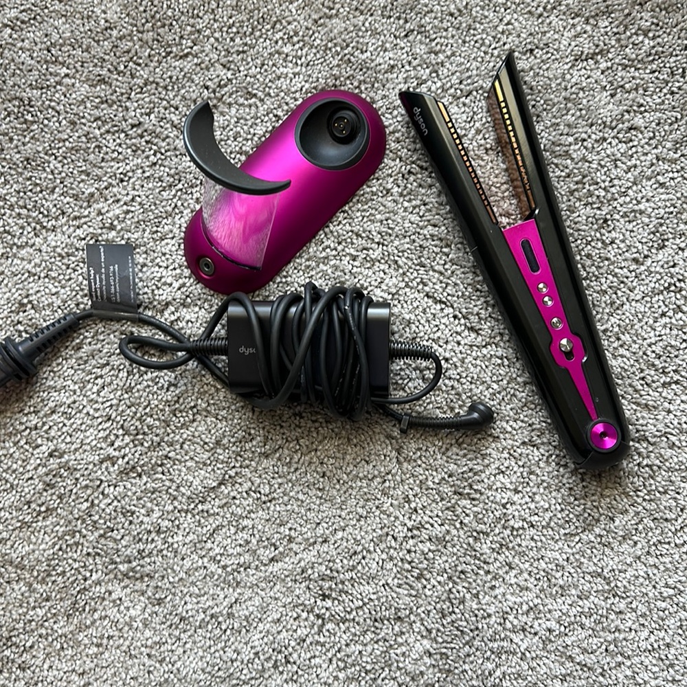 Dyson Corrale. EUC. Used for about 6 months.